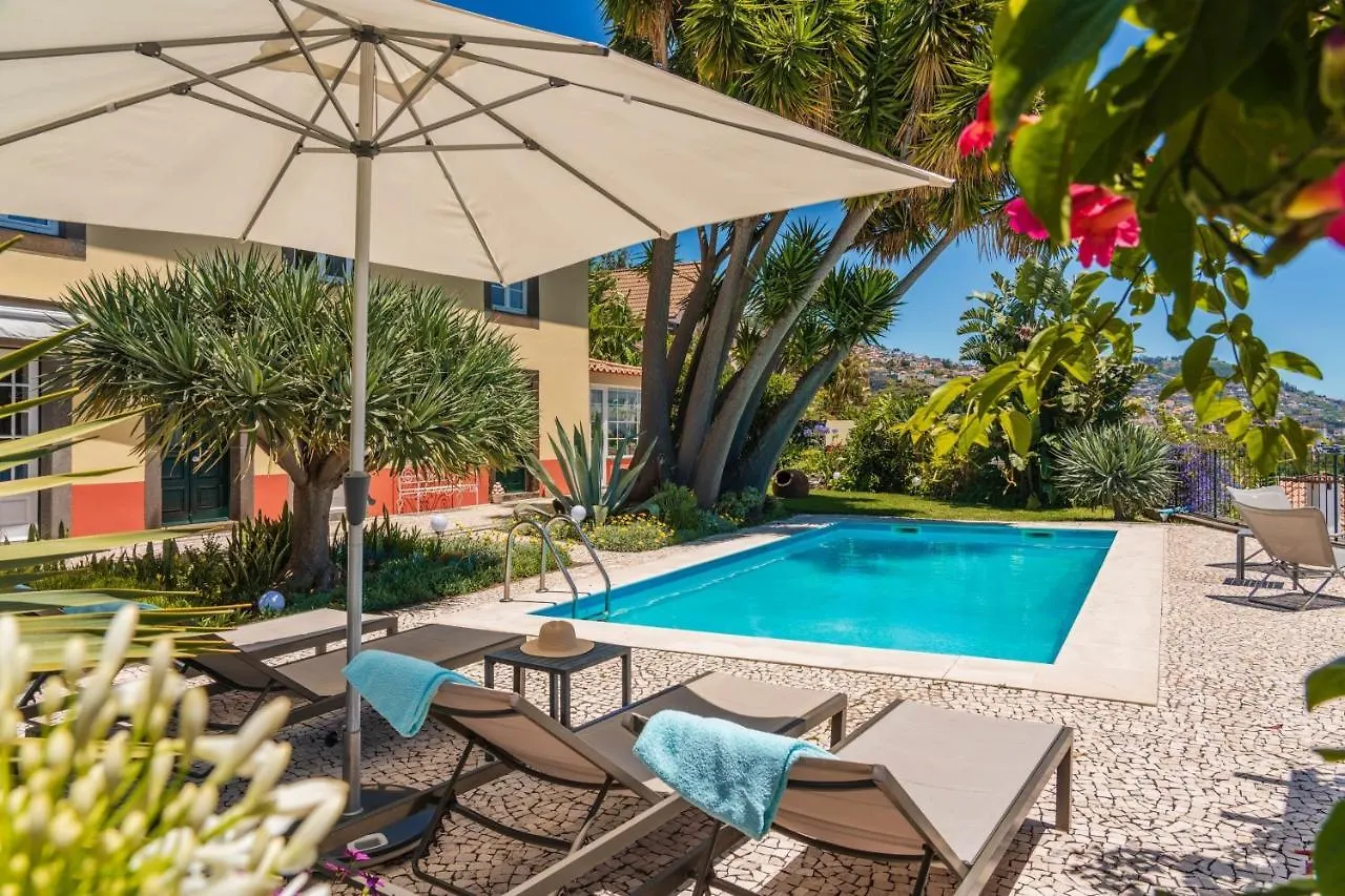 Quinta D'Alegria: Panoramic Sea View Villa in Funchal