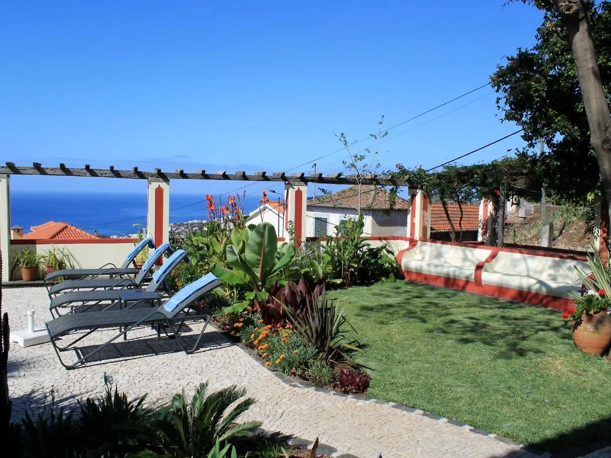 Quinta D'Alegria: Panoramic Sea View Villa in Funchal  Funchal (Madeira)